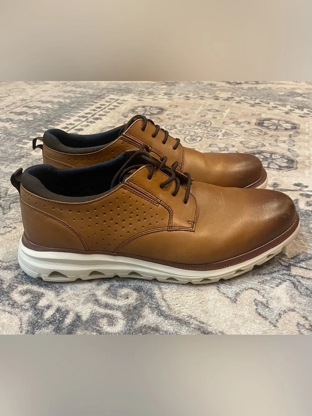 Johnston & Murphy Men's Casual Lace-Up Leather Oxfords in Brown